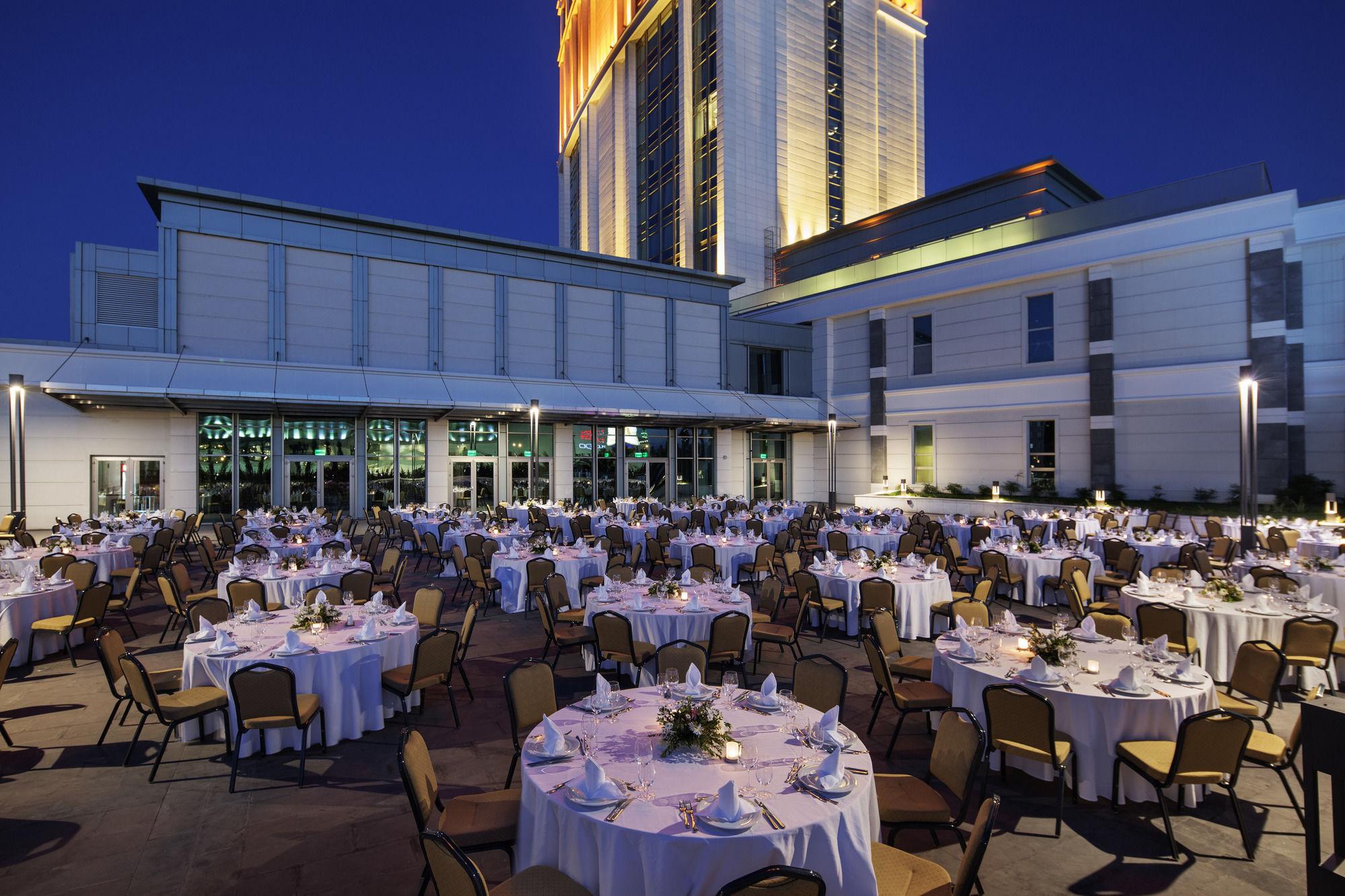 Movenpick Hotel מאלטיה מראה חיצוני תמונה