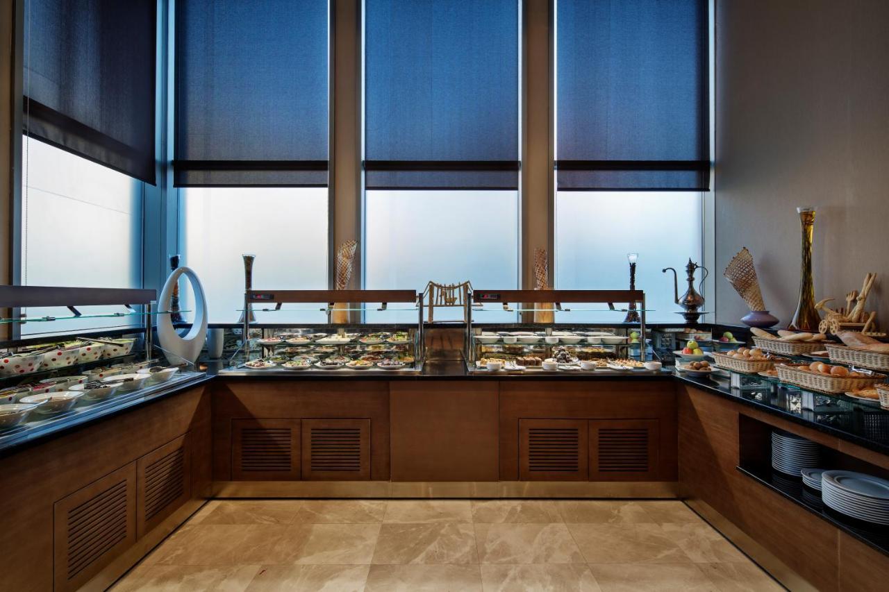 Movenpick Hotel מאלטיה מראה חיצוני תמונה